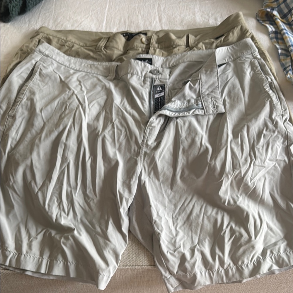 Travis Mathew Gray Flat Front Shorts with Lightweight Fabric